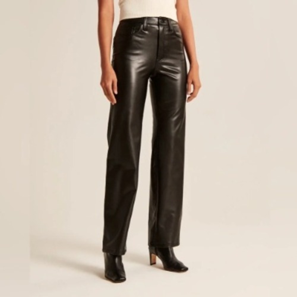 Abercrombie & Fitch size 30 10 Vegan Leather 90s relaxed High Rise Pants Black